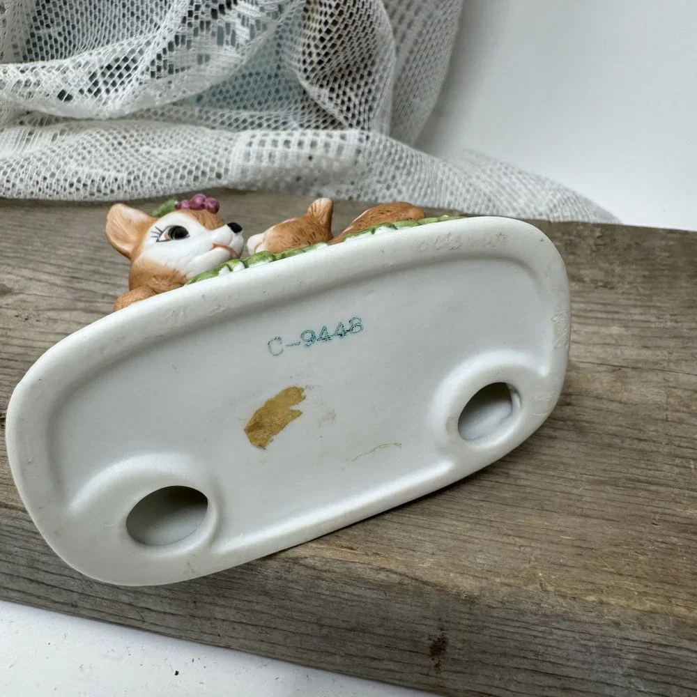 Vintage Porcelain  Mother Deer Doe & Baby Fawn Figurine - Picture 6 of 7